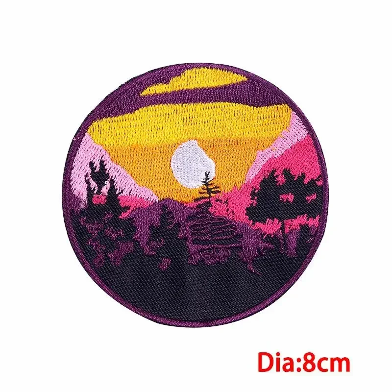 Embroidered Patch Iron On Patches for Clothing Pocket Wolf Clothes Stickers Fabric Sewing Thermal Adhesive Applique Fusible