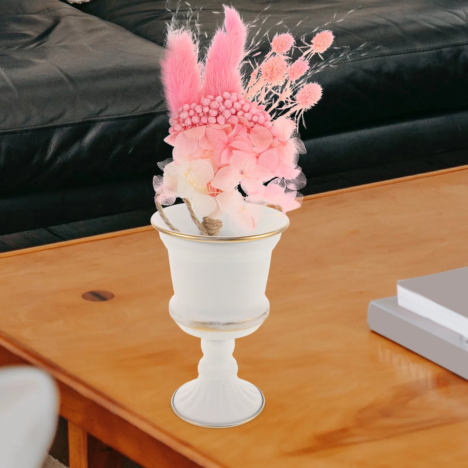 

Iron Flower Pot European Style Decorative Planter Vintage Metal Urn Plant Container for Home Garden Porch Display