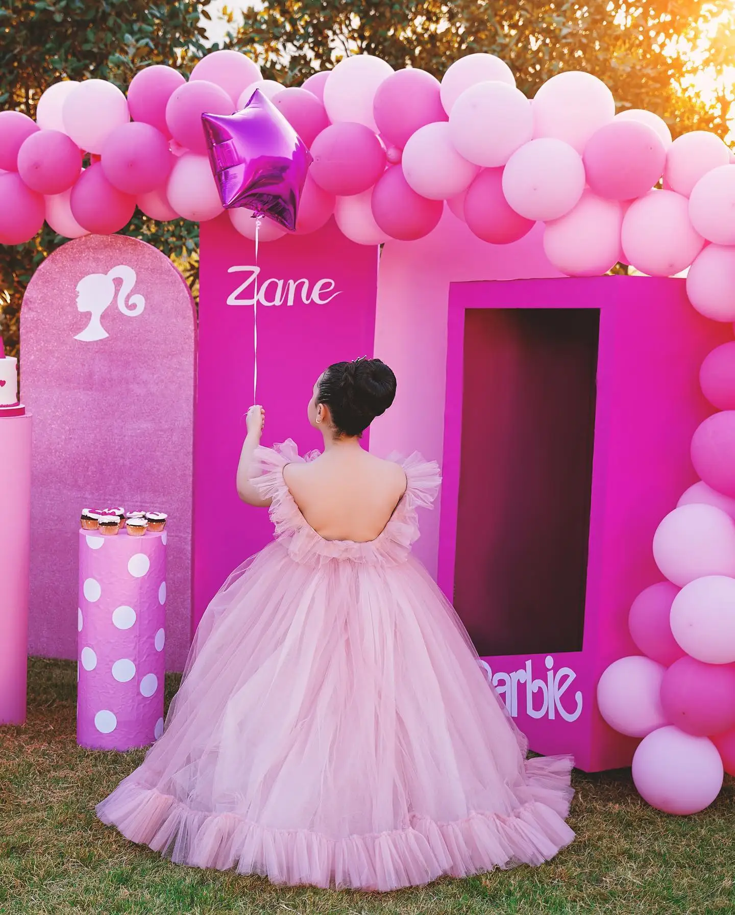 Vestido de baile de tul rosa para niñas, vestidos de fiesta de cumpleaños sin hombros, vestidos de flores para niñas, vestidos de boda con volantes para niños, vestidos de desfile