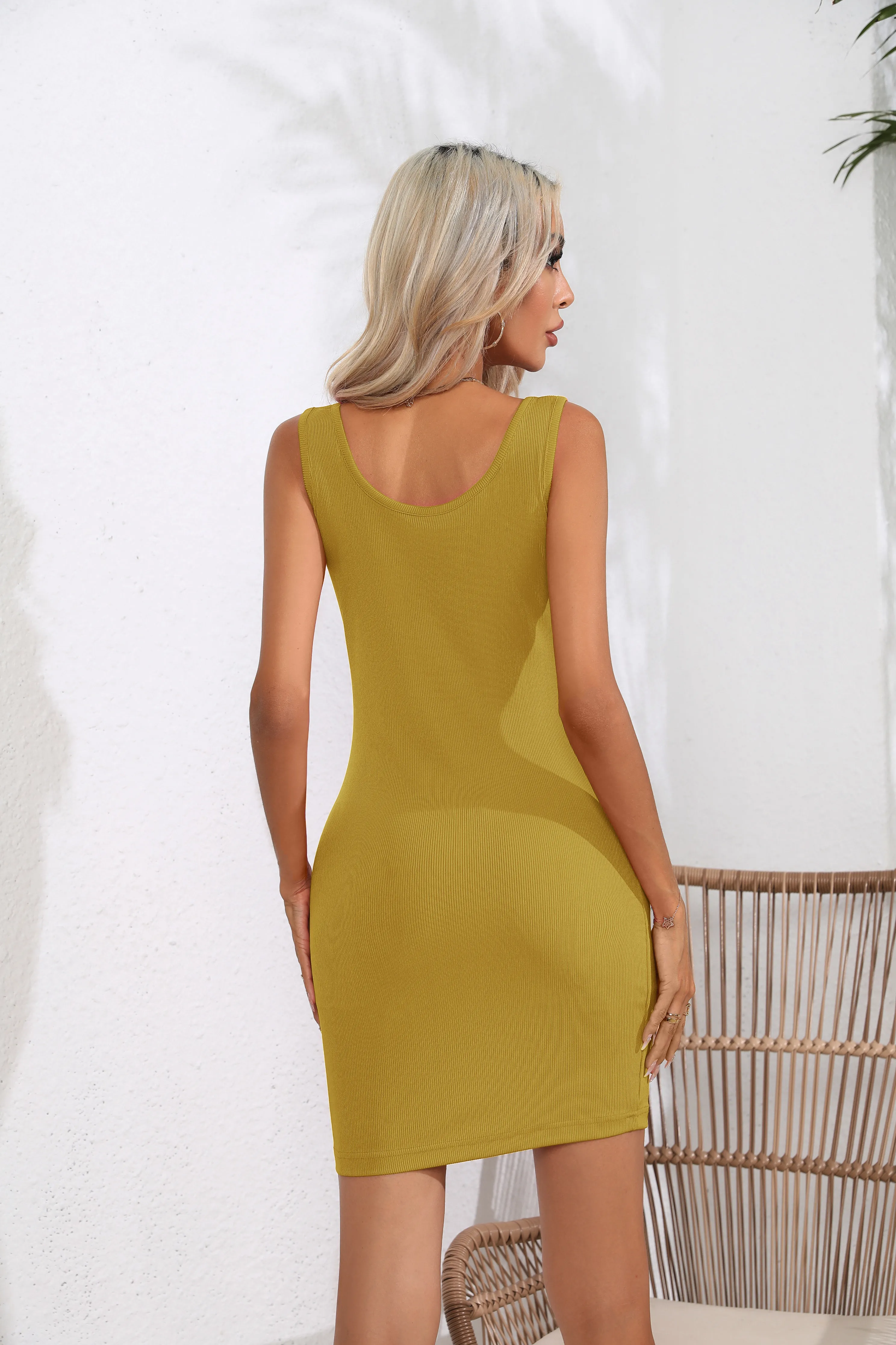 2025 Autunno e Inverno Moda Donna Maglia Gonna Anca Elastico Elegante Sexy Polo Party Maglia Maglione Pullover Abito Lungo