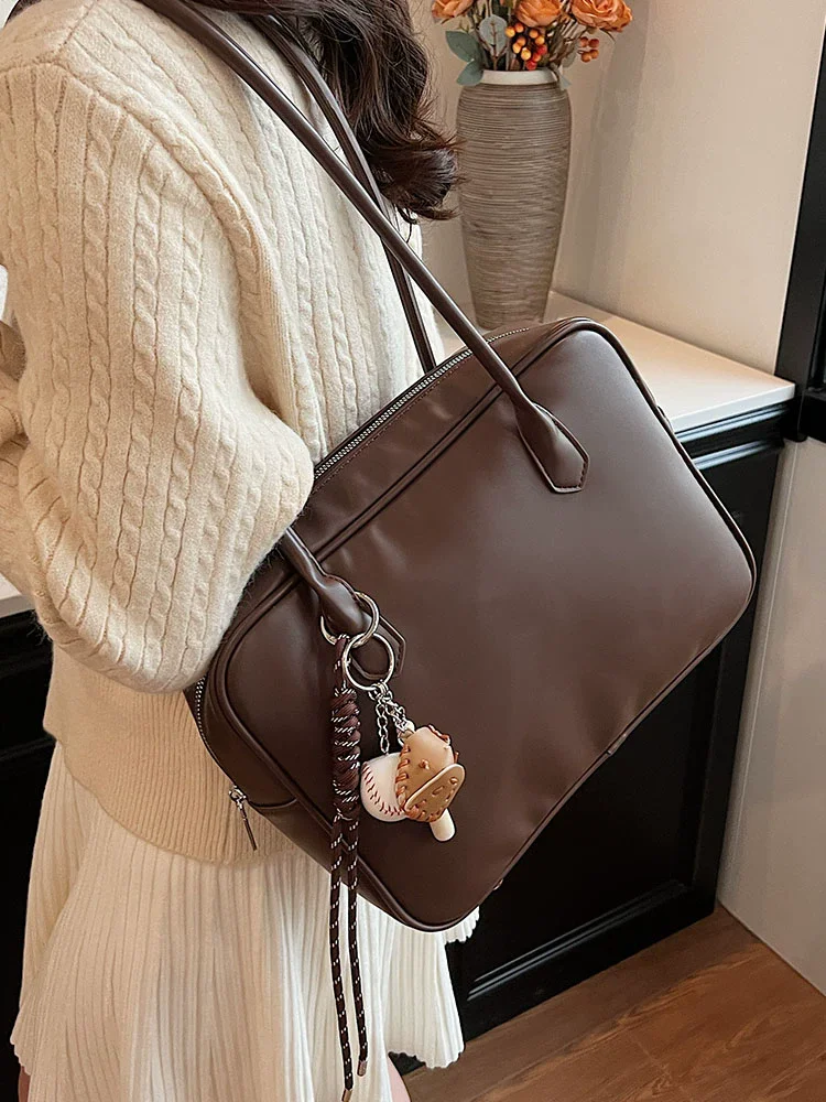 

Новая винтажная осенне-зимняя сумка Boston для женщин, верхняя ручная сумка-тоут, большая вместительная сумка для боулинга, сумки на плечо подмышками