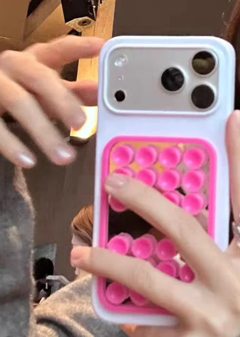 Soft Silicone Suction Cups Phone Case With Mirror Hands Free Wall Stand for Selfies Short Video Portable Phone Acce