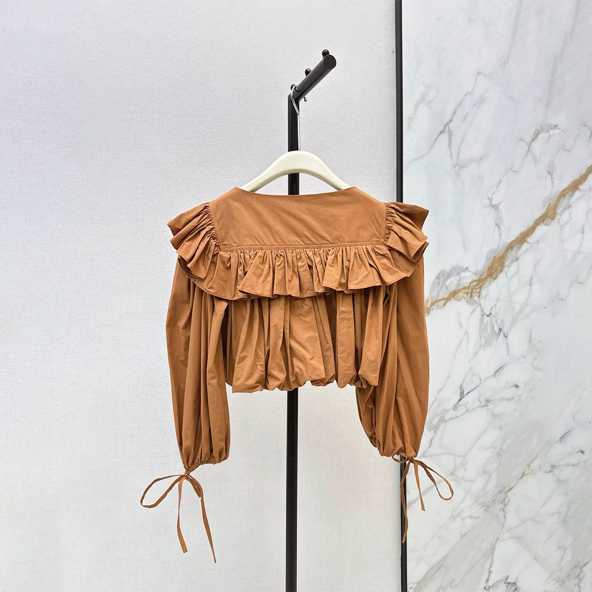2026 High quality women's double-layer lotus leaf collar lantern sleeve short woven top---hb812