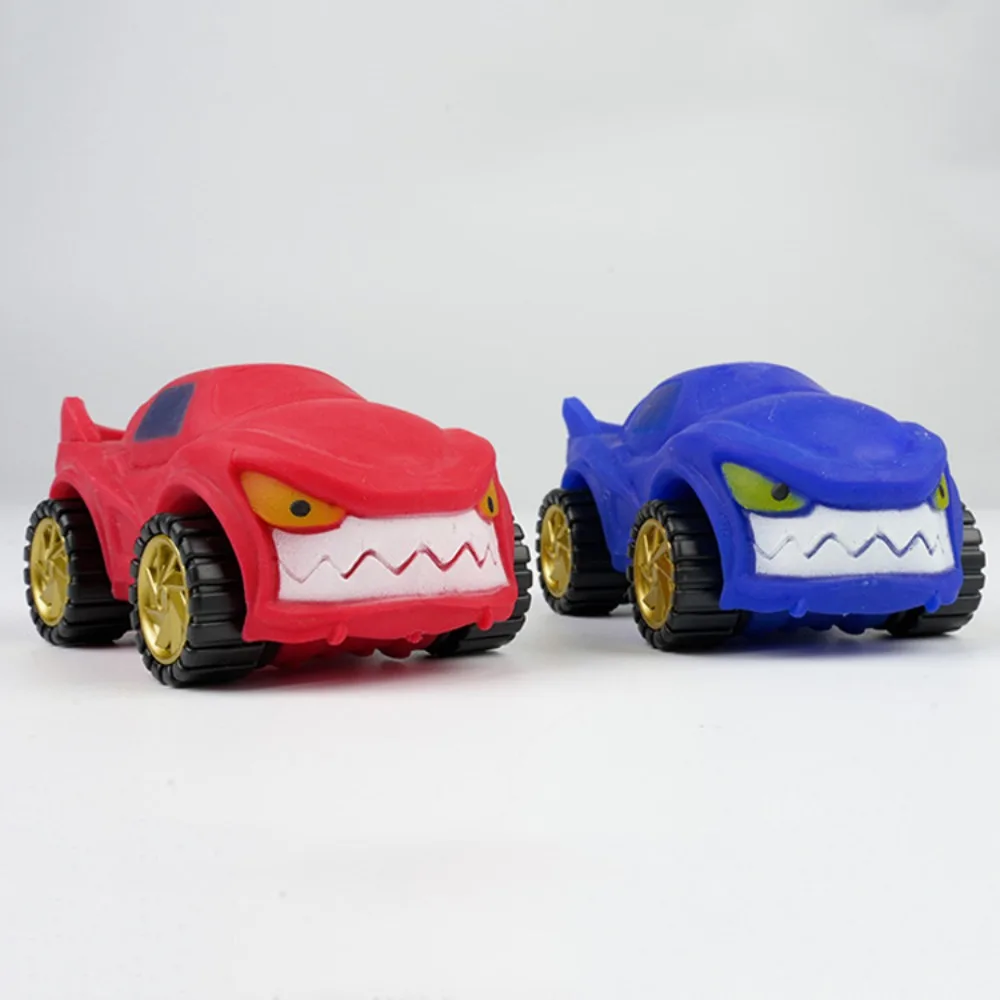 Novidade mole novo brinquedo fidget tubarão estiramento carro brinquedo com roda macio amassar lento rebote alongamento carro brinquedo deslizante crianças presentes