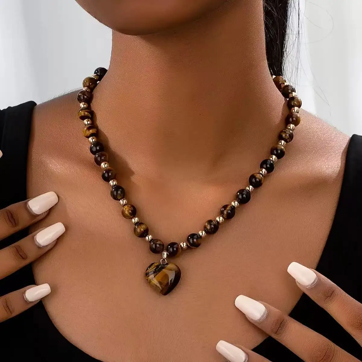 Natural Tiger Eye Beaded Heart Pendant Necklace, Gold Spacer Bead Boho Vintage Jewelry for Women Daily Wear