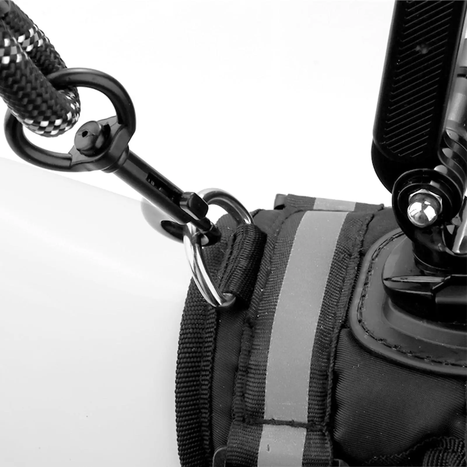 

Легкая регулируемая шлейка для кошек среднего размера с креплением для экшн-камеры, для котят, для использования в помещении и на улице, для походов