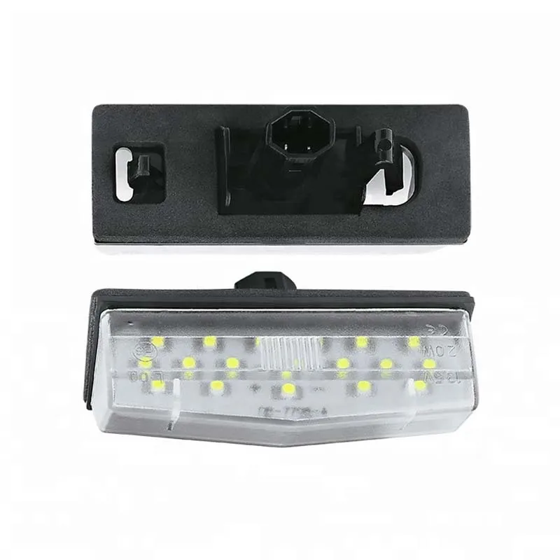 Suitable for Toyota Prius license plate light Prius Lexus IS300LED license plate light assembly cross-border decoding