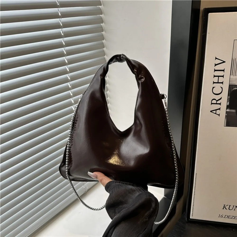 패셔너블한 단색 PU 가죽 숄더백 다용도 체인 크로스백 캐주얼 출퇴근 여성 핸드백