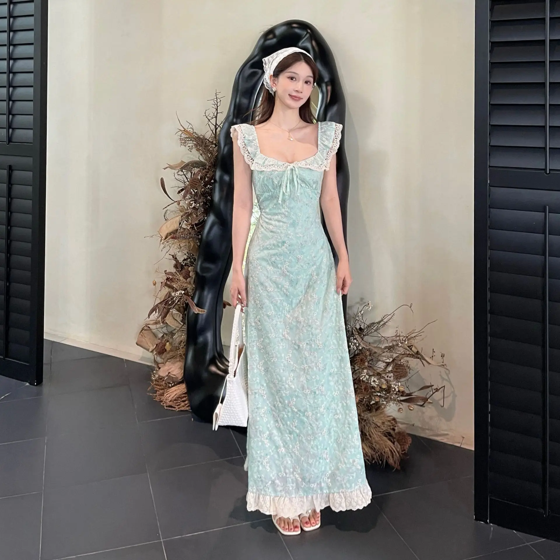 French Retro Lace Ruffle Floral Square Neck Tie-waist Green A-line Dress For Women Slim-fit Mori Girl Prairie Chic Spliced Skirt