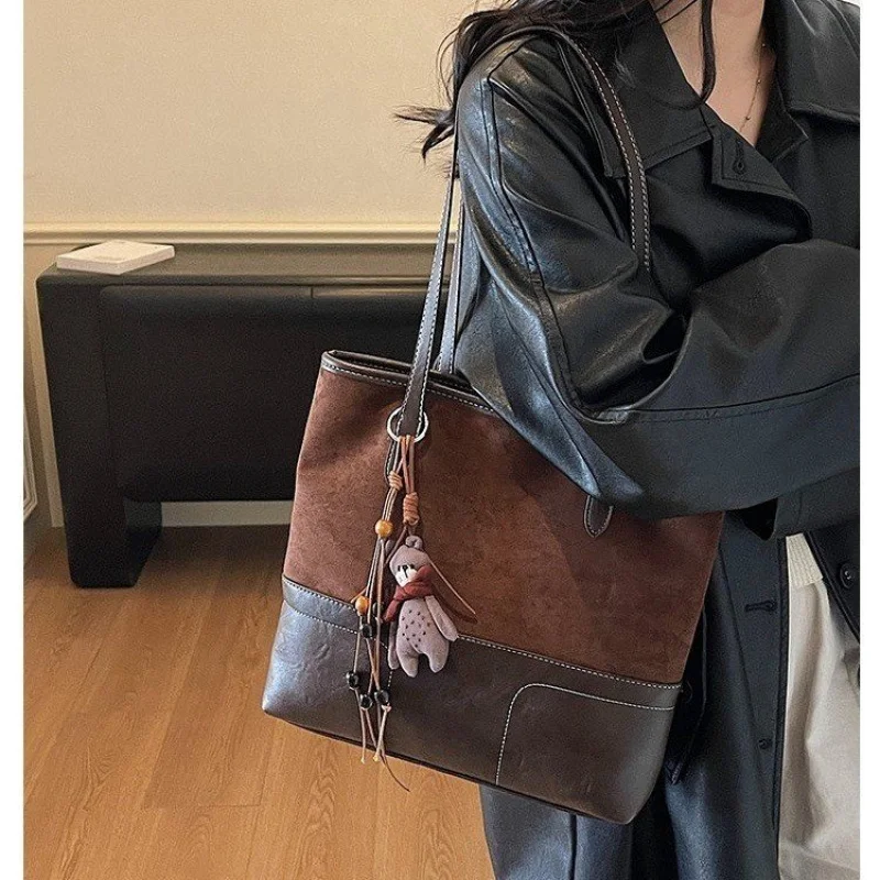 

Premium Women's Shoulder Bag Made Of Galaxy-Printed Leather Featuring Guatemala Casual Vintage Neat Lightweight Look