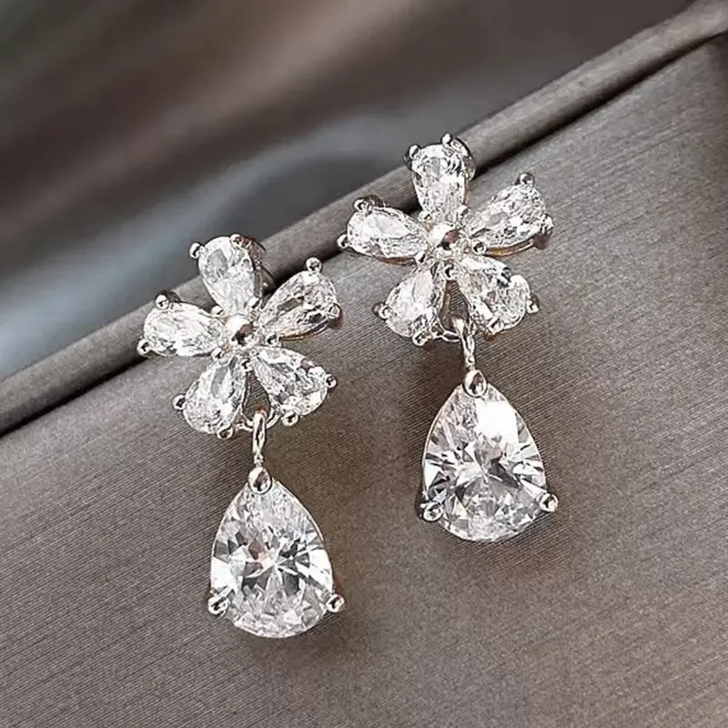Light Luxury Zircon Stud Earrings Women\'s Fashion Flower Leaf Earrings Elegant Imitation Pearl Ear Stud Party Wedding Jewelry