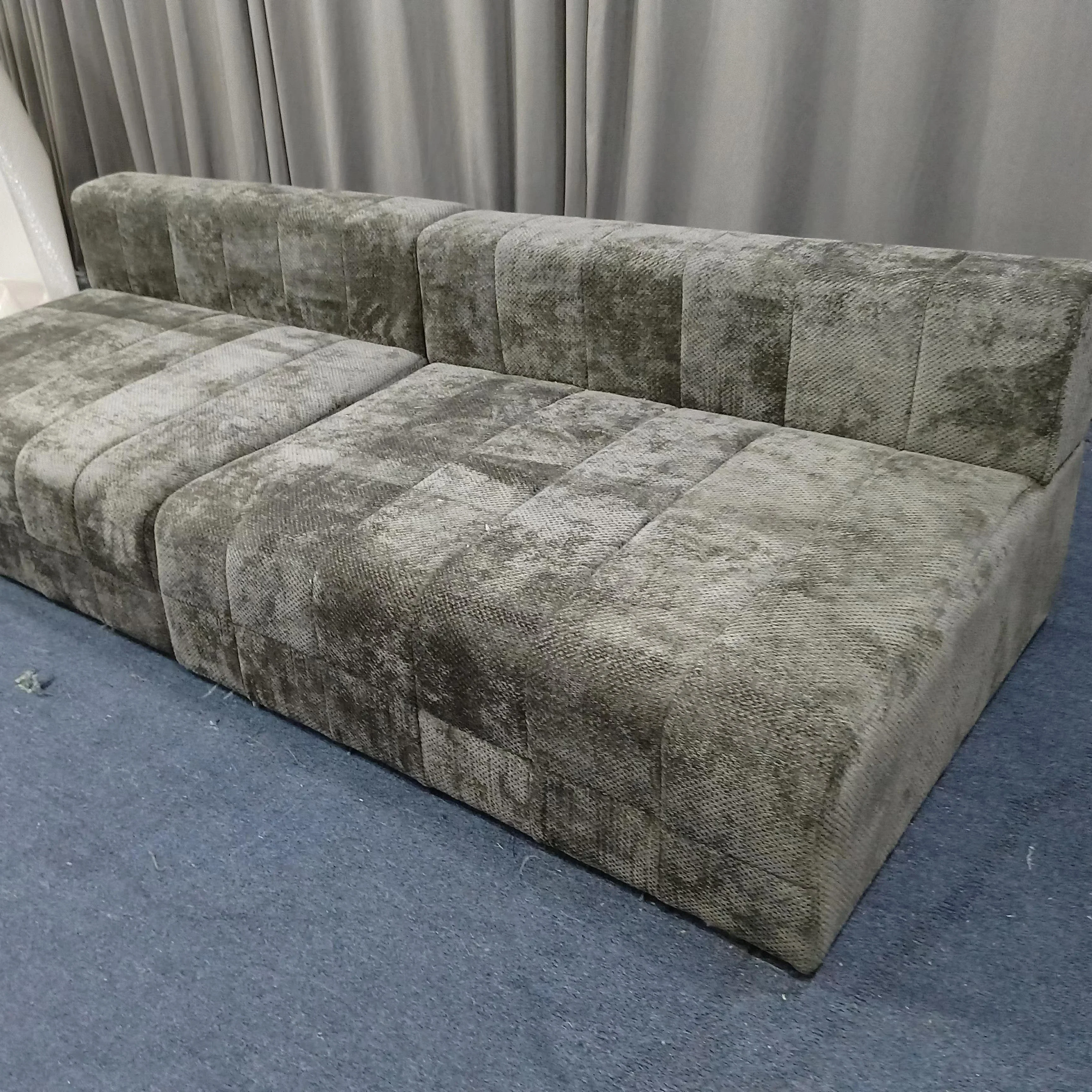 

A Modern Modular Sofa Living Room Fabric Upholstery Sofa Set Villa High-end Customized Free Combination Sofa