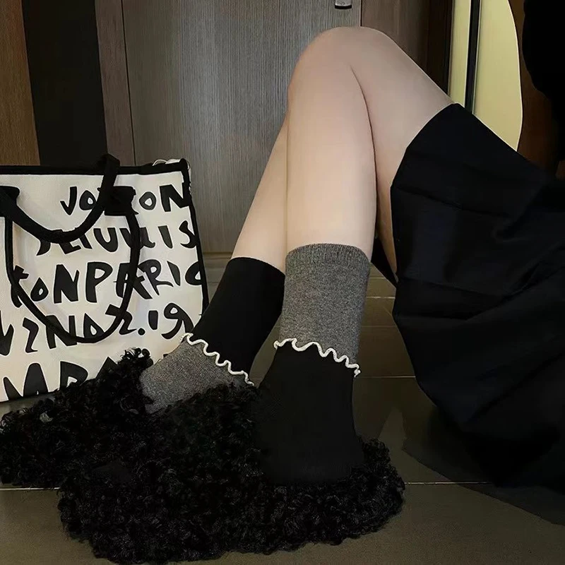 1/4 Pair Ruffled Women Mid Tube Socks Fashionable Korean Asymmetrical Design Soft and Comfortable All Season Casual Socks