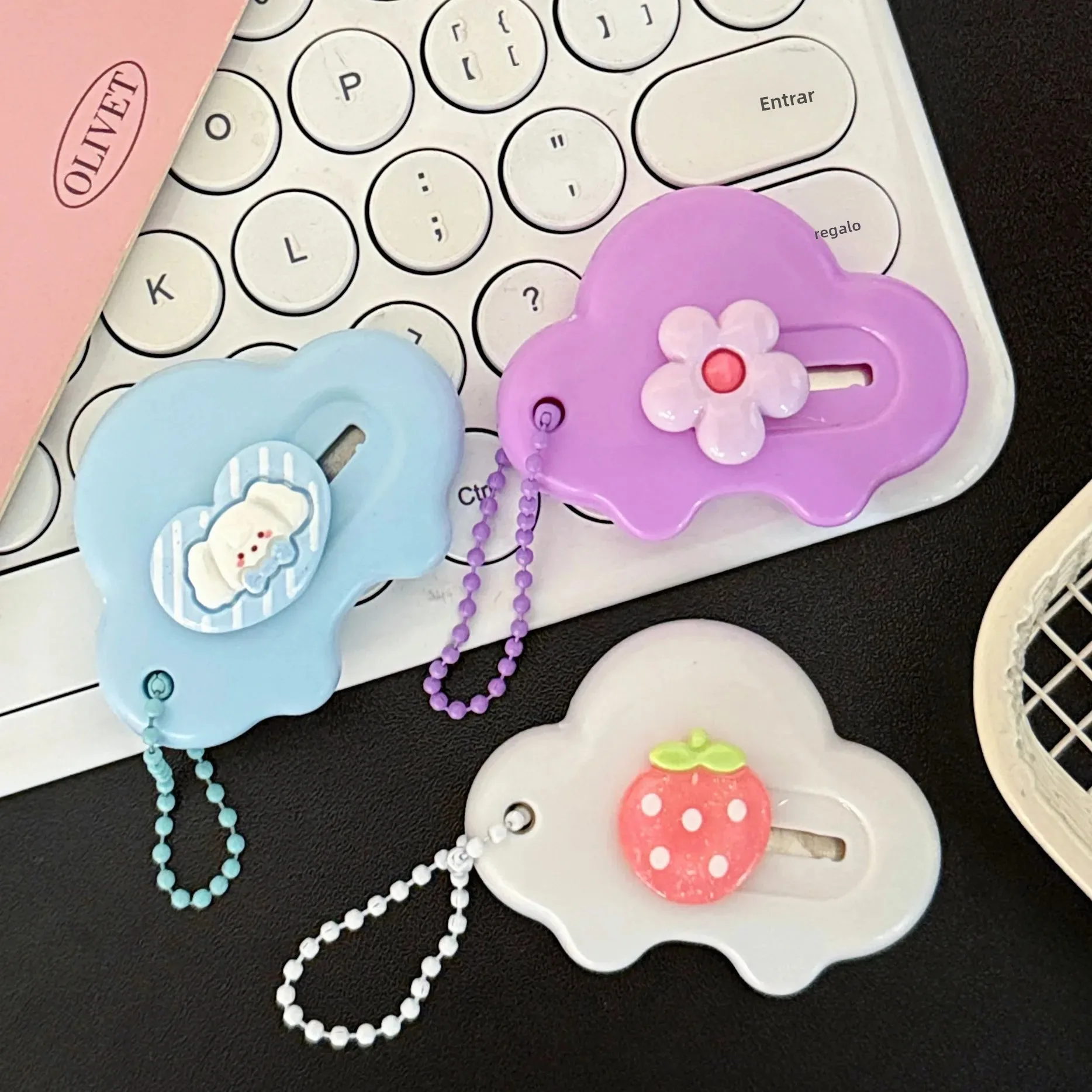 Cuchillo de Arte Creativo y Bonito con Diseño de Auto, Portátil, para Abrir Cajas, Cuchilla Pequeña, para Estudiantes y Oficina, para Cortar Papel, 1 Pieza