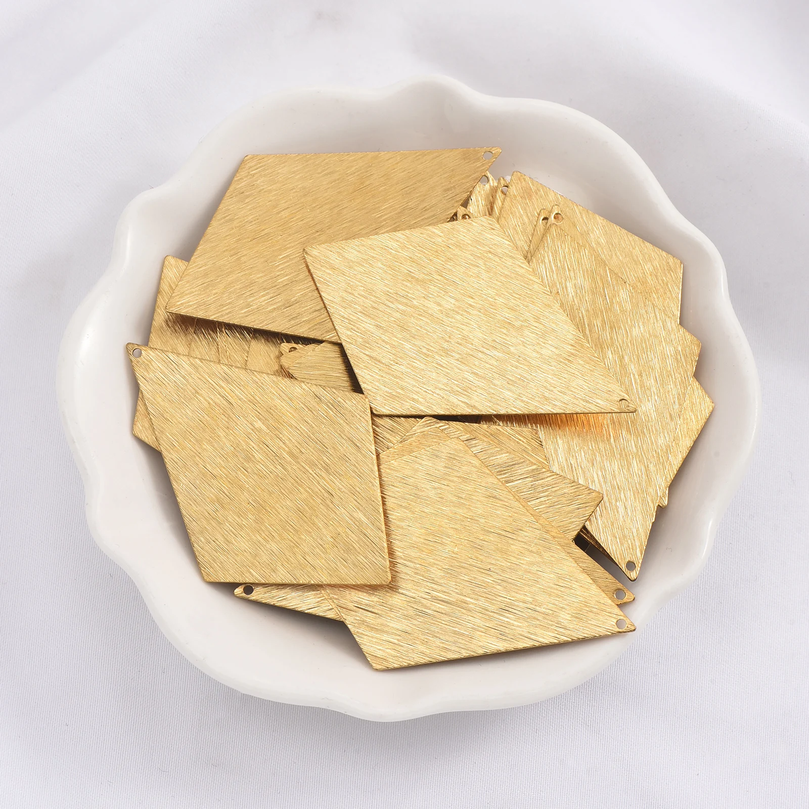 6pcs original brass single hole brushed solid flat rhombus  pieces are used to make charming earring necklace pendant components