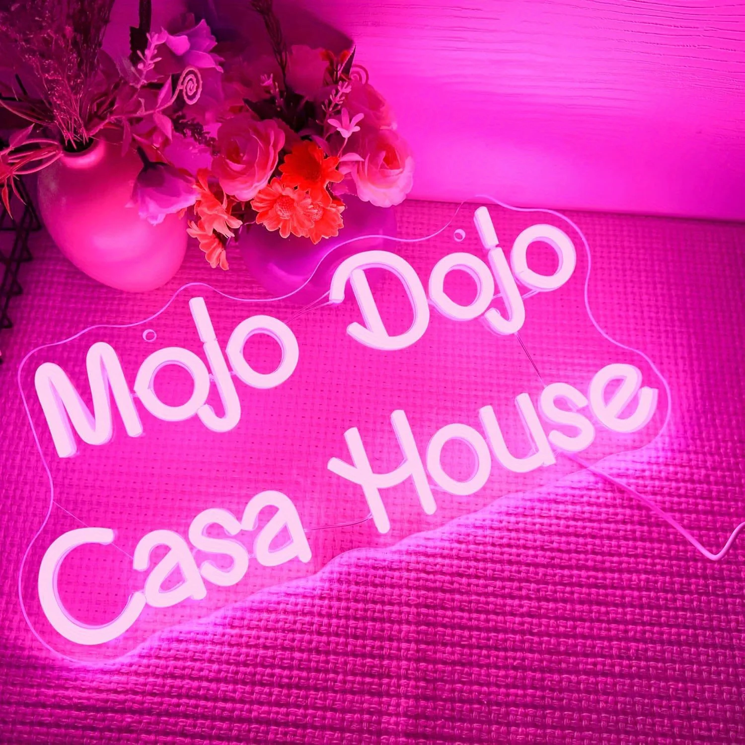 

Mojo Dojo Casa House Neon sign with dimmable switch, Can fit in girls room, Bedroom, Men's cave, Party bar, Birthday presents