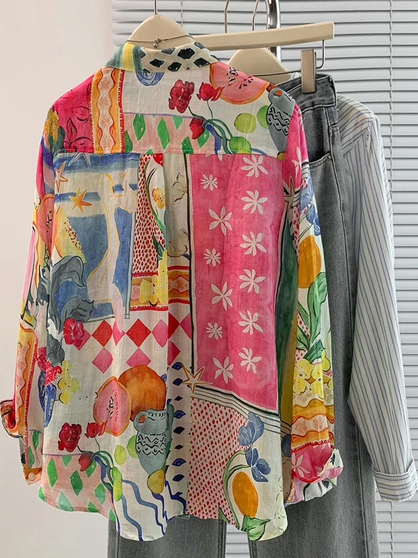   Damska bluzka z długim rękawem, nadrukiem, idealna na wiosnę i jesień, luźna, klasyczny kołnierzyk, oddychająca, wygodna, modna.