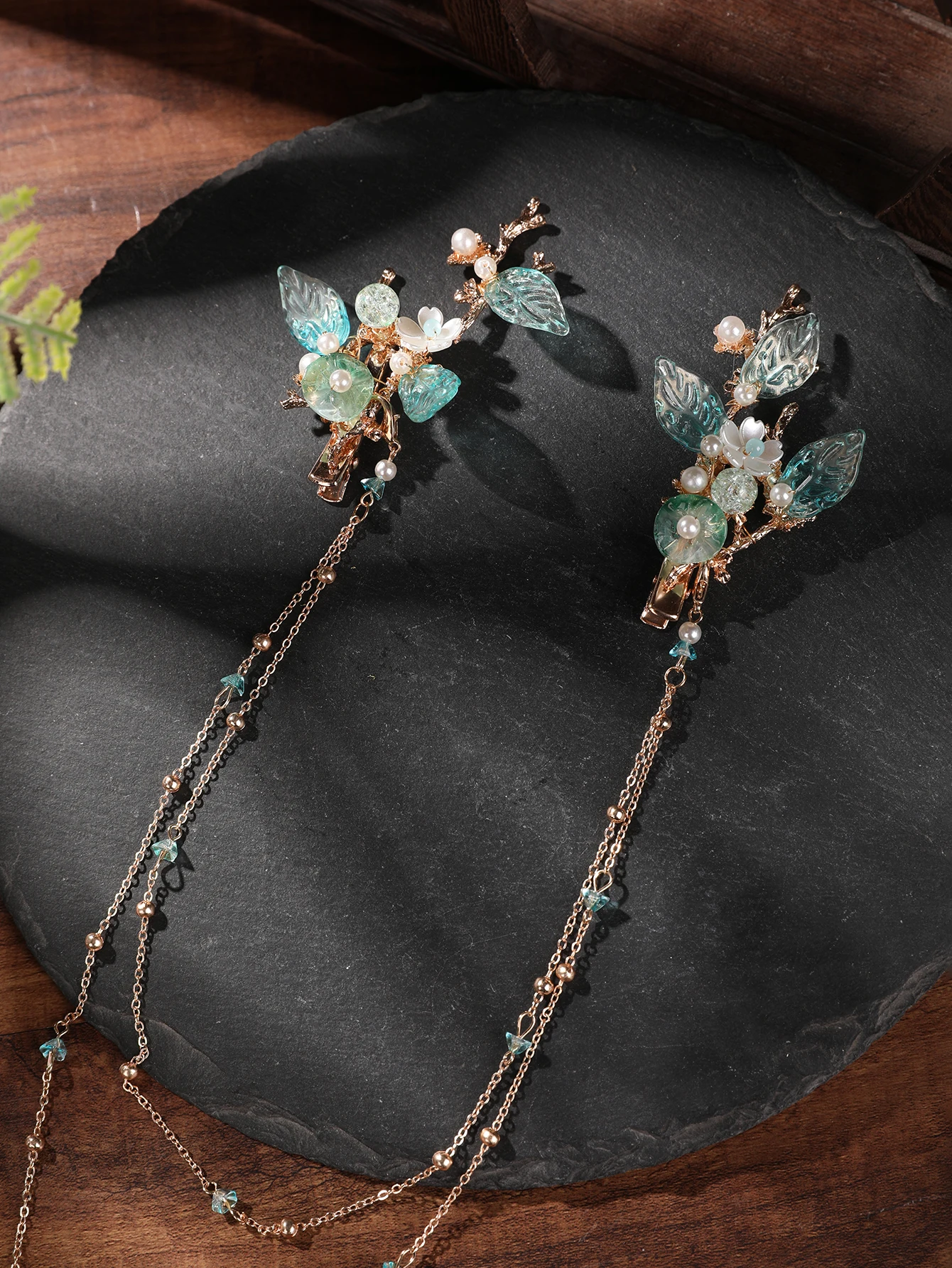 Clip a foglia smaltata verde l - Photography News recensione e prezzo