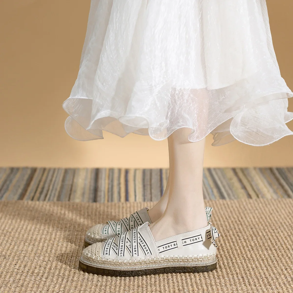 Fashionable Women's Flat Shoes Classic Minimalist Designer Style Leisure Tourism Shopping shoes