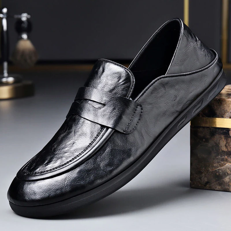 

Men Loafers Casual Shoes Genuine Leather Men's Walking Shoes New Handmade Moccasins Shoes Soft Soled Slip-on Leather Dress Shoes