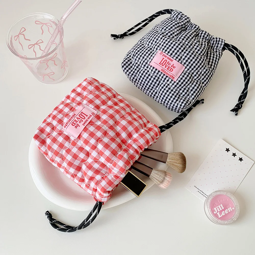 INS Korean Quilted Heart Drawstring Cosmetic Bag, Cute Travel Wash Organizer Bag for Teen Girls Daily Makeup Toiletry Organizer