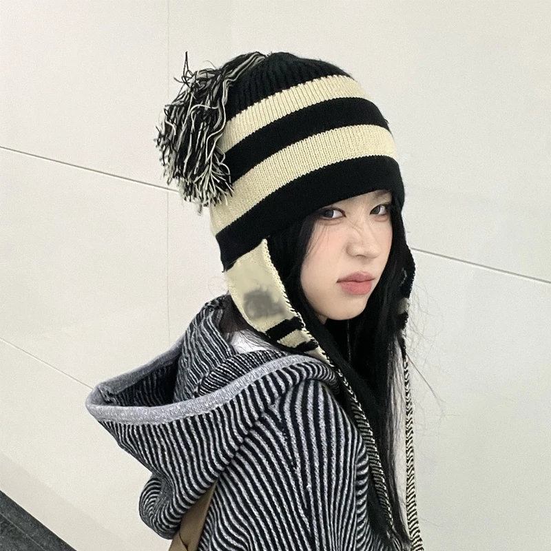 Y2K Cartoon Caps Ladie Winter Hand Knitted Bomber Hat Cosplay Street Ear Protection Warm Wool Tassel Russian Gorras