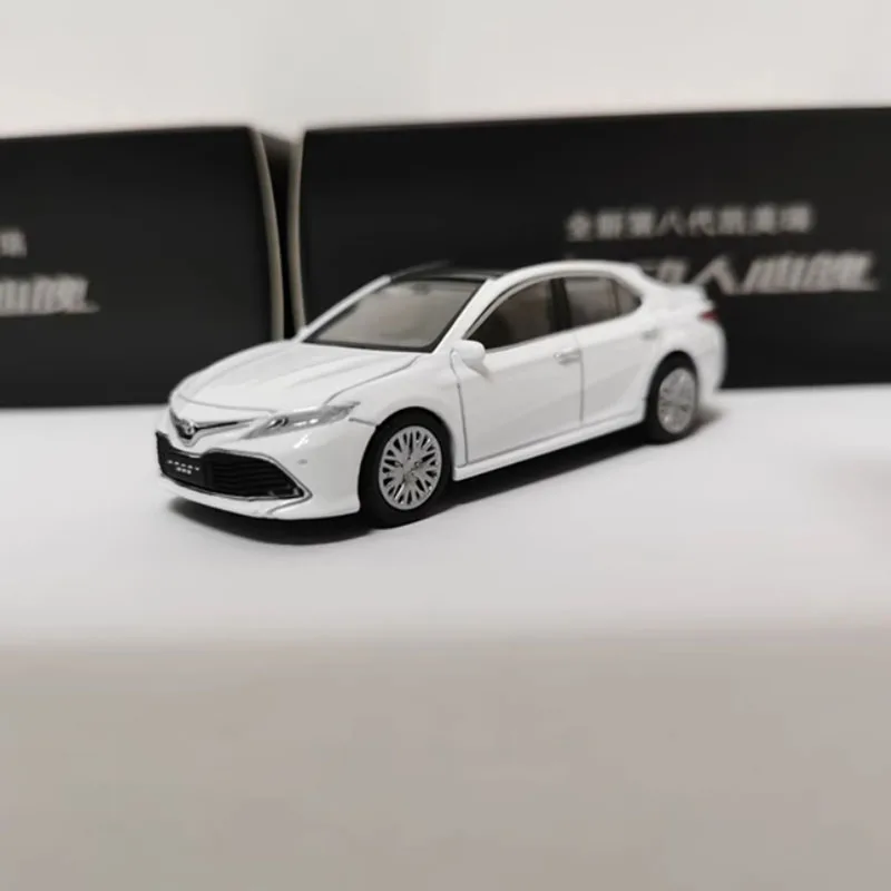 Modelo de coche de aleación fundido a presión para niños, juguetes de regalo para niños, versión de doble motor CAMRY, versión de gama alta, escala 1:64, 8ª generación