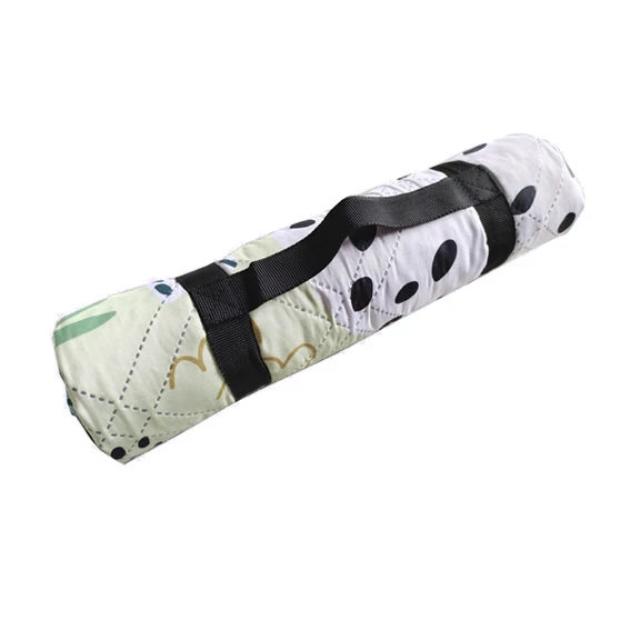 

Wear-Resistant 3-Layer Thickening Machine Washable Outdoor Blanket for Picnic Camping