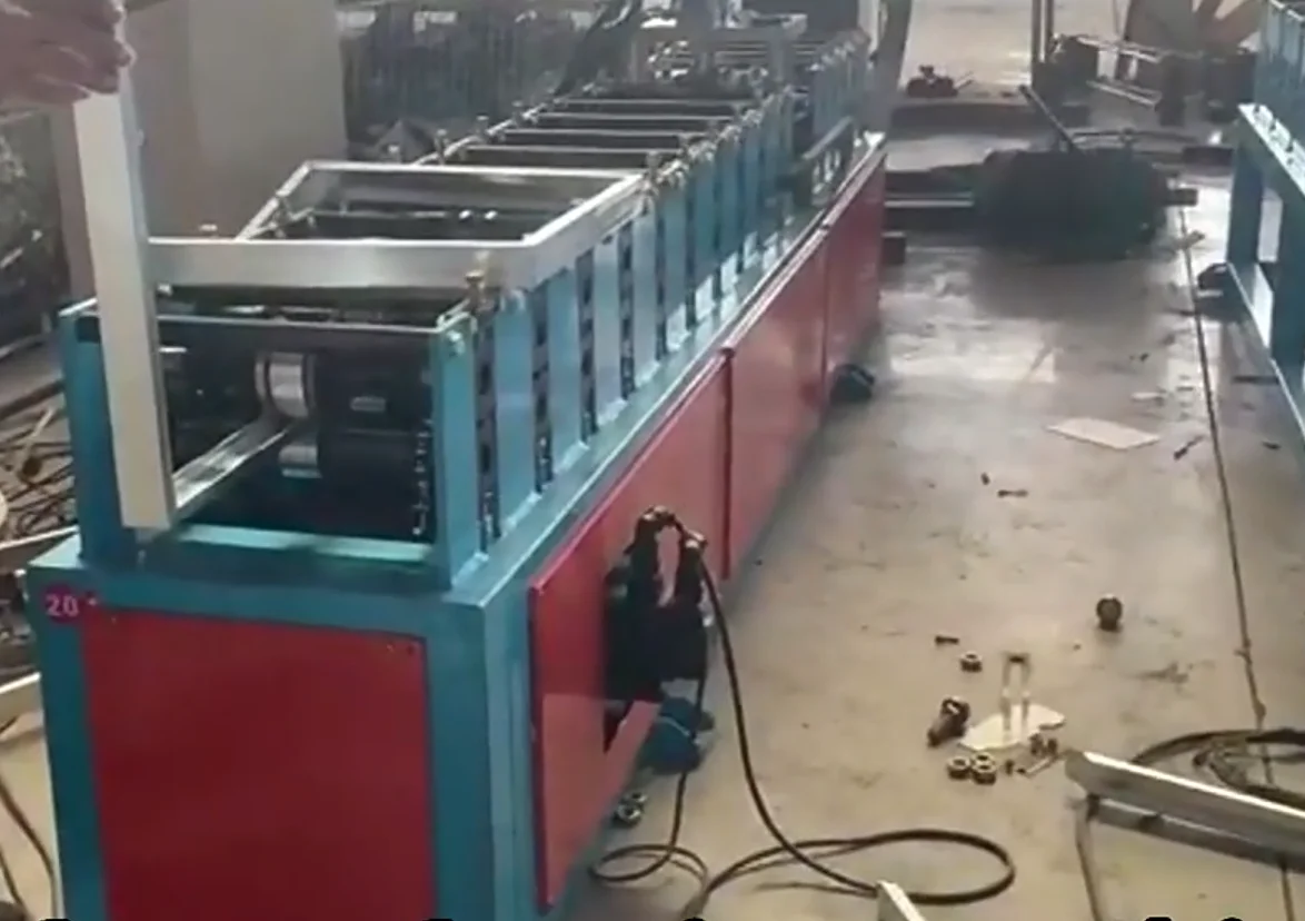 Full Automatic PLC Controlled Aluminum Steel Door Frame Making Machine with Motor & Bearing 220V/380V 4000W