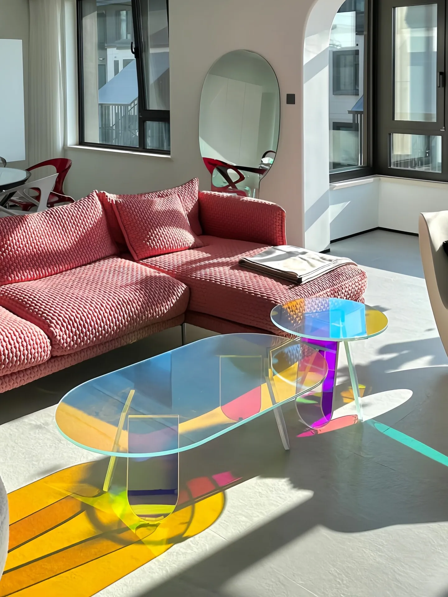 & Designer Glass Coffee Table Oval Modern Minimalist High-End Dopamine-Inspired Light-Luxury Cream-Hued