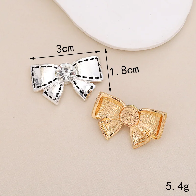 Flat Back Rhinestone Button For Hair Flower Wedding Invitation DIY Flower Centerpiece Phone Case Diy Accessories