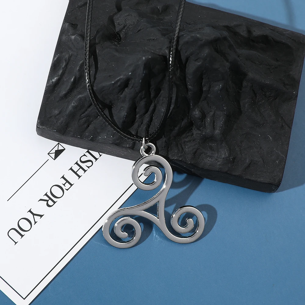 Trendy Punk Style Triskele Triskelion Necklace Movie Fashion Personality Jewelry Accessory for Women And Men