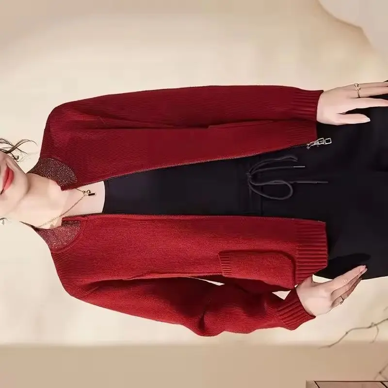 

Весенне-осенний новый повседневный вязаный кардиган, женский короткий свитер на молнии, женское пальто среднего и старого возраста, женская трикотажная куртка, топы