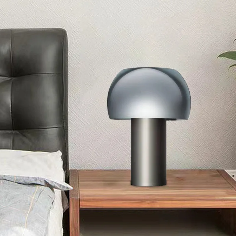 Silver wrought iron Nordic creative simple desk lamp bedroom bedside lamp creative decoration advanced desk lamp