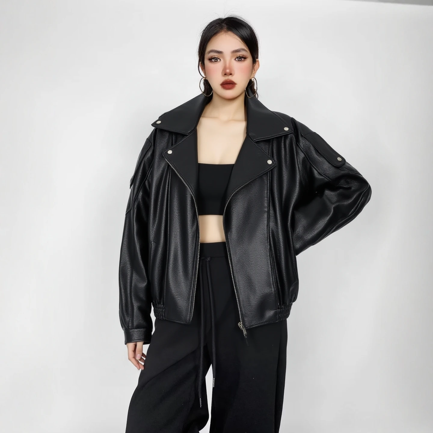 

Куртка-блейзер KEYANKETIAN 2026: Новинка весенней коллекции, черная, из искусственной кожи, унисекс, с отложным воротником, свободного кроя, на молнии