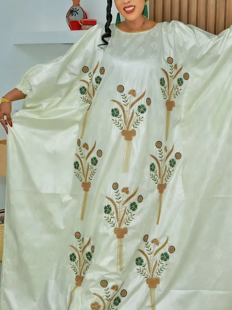 

African Bazan Style Custom New Dress Print Elegant Classic Plus Size Fit Four Seasons Birthday Gown