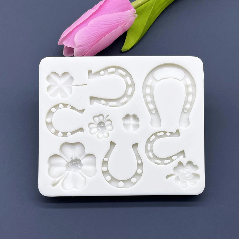 Horseshoe Four Leaf Clover Lucky Silicone Sugarcraft Mold Resin Tools Cupcake Baking Mould Fondant Cake Decorating Tools