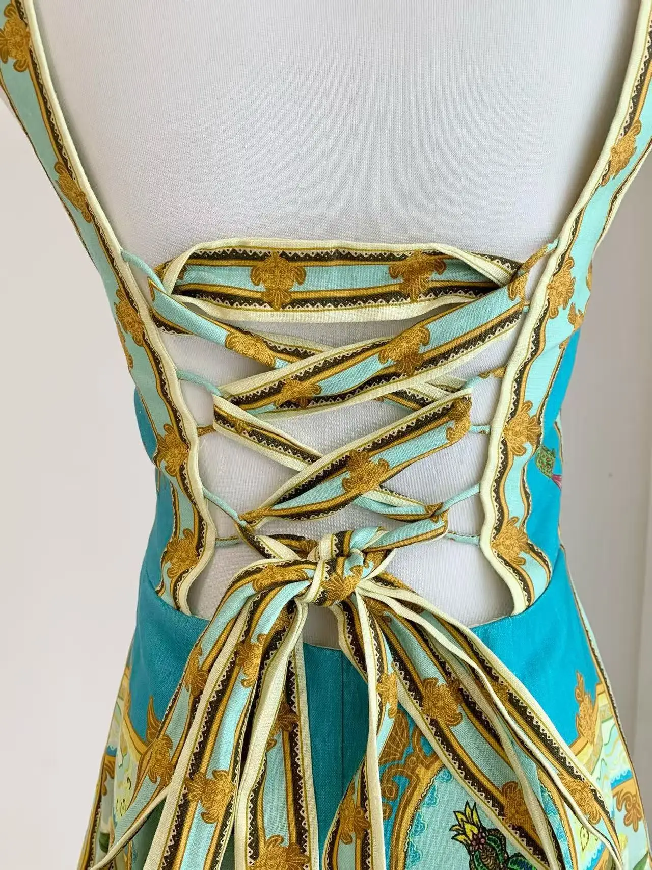 여름 여성 드레스 신상 민소매 레트로 프린트 파티 슬림핏 우아한 스트랩 리본 슬림핏 미니 드레스