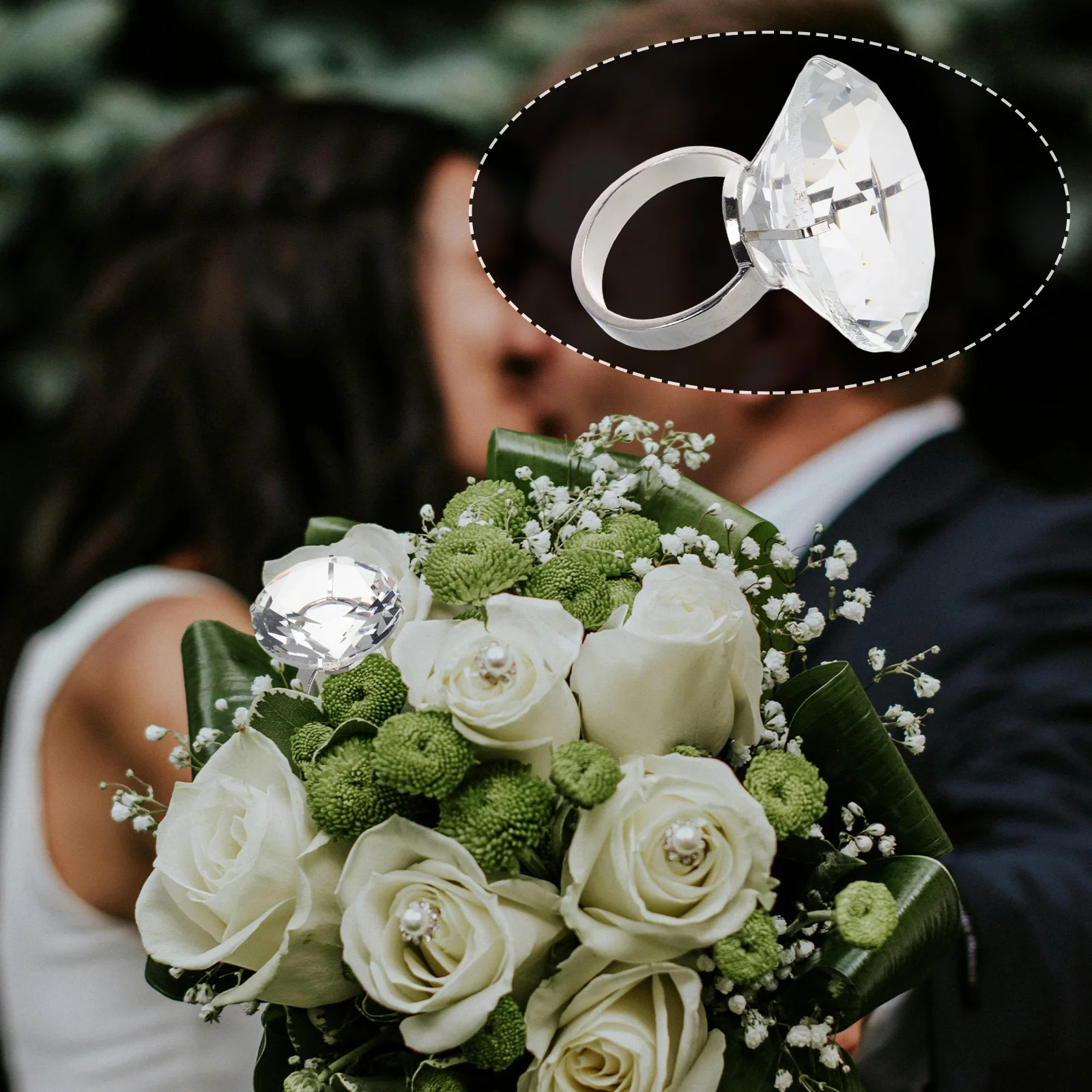 

Simulated Glass Ring 6Cm Luxury Wedding Party Decor Prop Engagement Anniversary Jewelry Photo Booth Accessories Bridal Shower