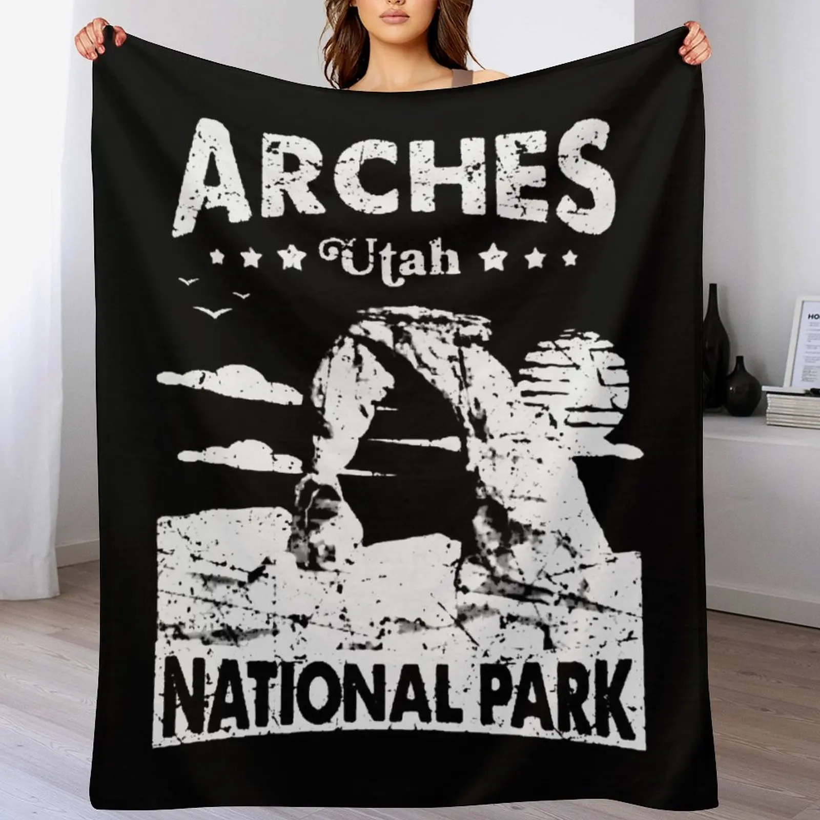 Arches National Park , Delicate Arch Vintage Utah Gift Throw Blanket Cozy Throw Blanket for Bed Sofa Chair