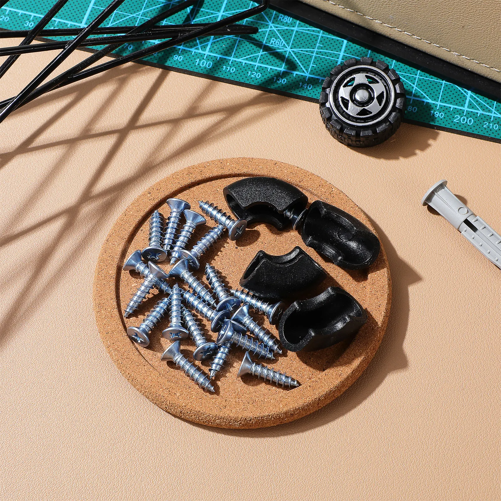 4Pcs Table Hairpin Leg Protector Plastic Non Slip Cover Chair Floor Protector Pads Furniture Legs U Shaped Table Leg