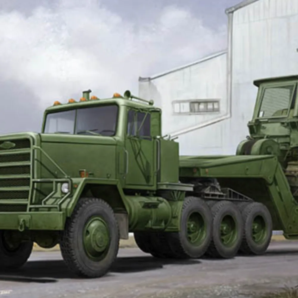 

Trumpeter 01078 1/35 M920 Tractor tow M870A1 Semi Trailer Car Static Model Kit for Enthusiasts