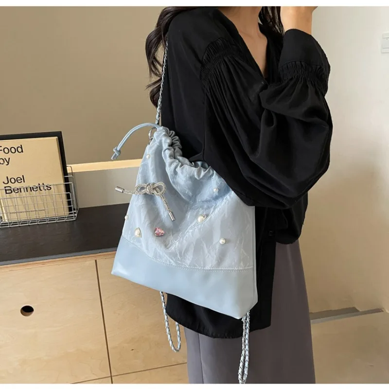 

Bucket Bag Women Large Capacity New Casual Chain Backpack Fashion High-end Multi-functional Travel Backpack Shoulder Bag Bolsas
