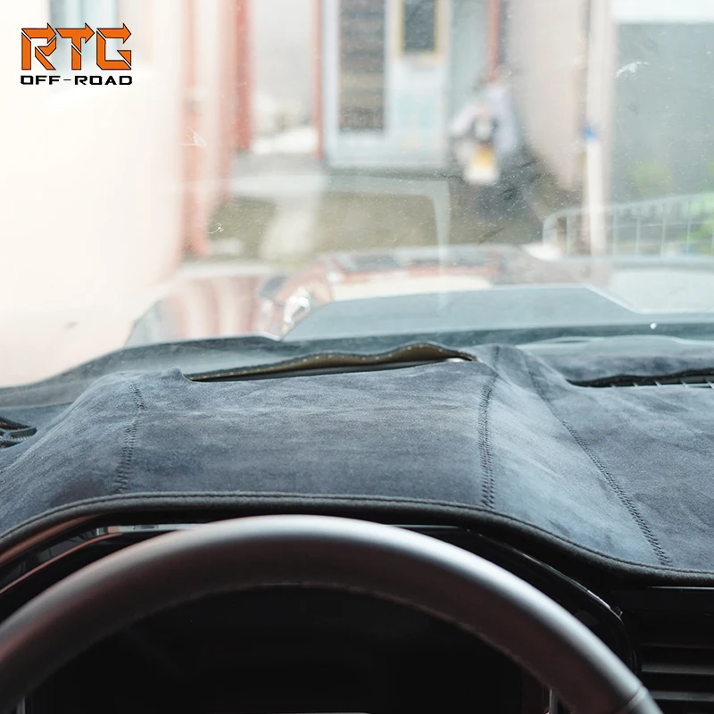 

Left/Right Flannel Dashboard Cover Mat Protector Pad Fit For Chevy Chevrolet Silverado 2022-2024 2025 ZR2 1500 2500HD 3500HD