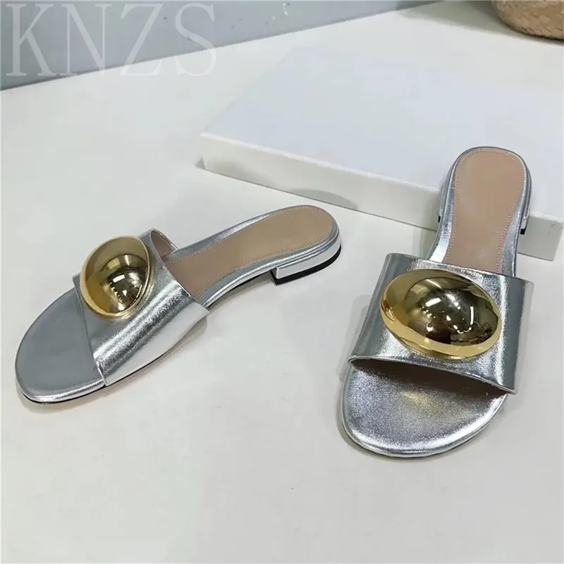 

Summer New Round Toe Fashion Low Heel Women Slippers Concise Metal Decor Real Leather Open Toe Outdoor Casual Beach Shoes 2024