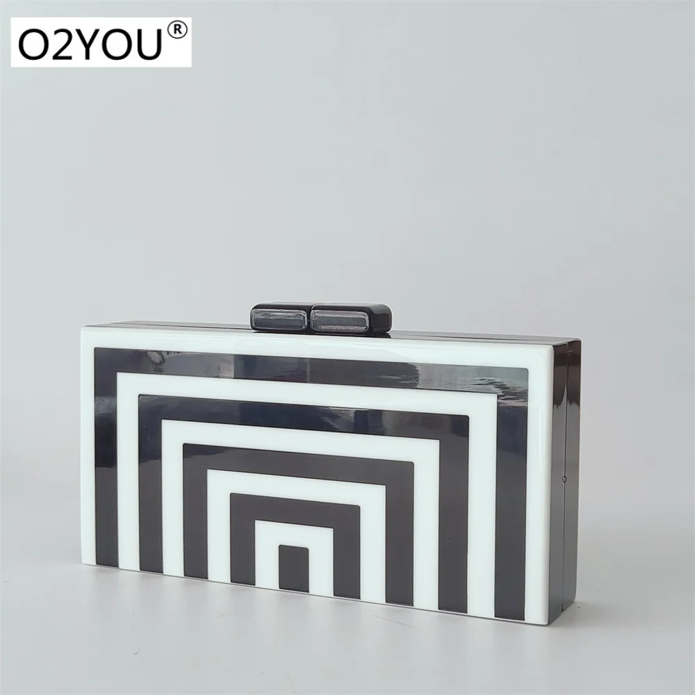 

Black And White Geometric Tote Purse Women Acrylic Shopping Bags Traveling Beach Evening Casual Lady Pro Female Shoulder Bag