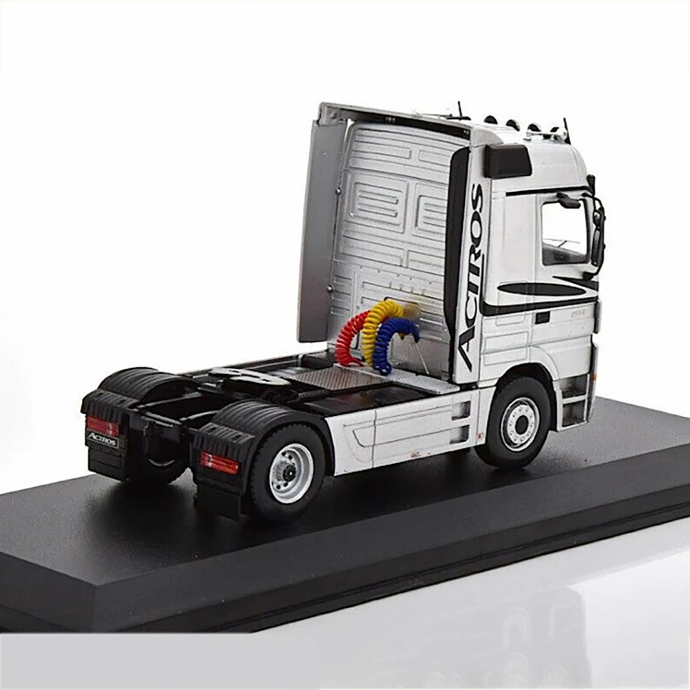 1:43 Scale Benz Actros Mp2 1844 2002 Tractor Die-cast Rare Classic Truck Head Model Hobby Collection Alloy Ornament Kid Gift Toy