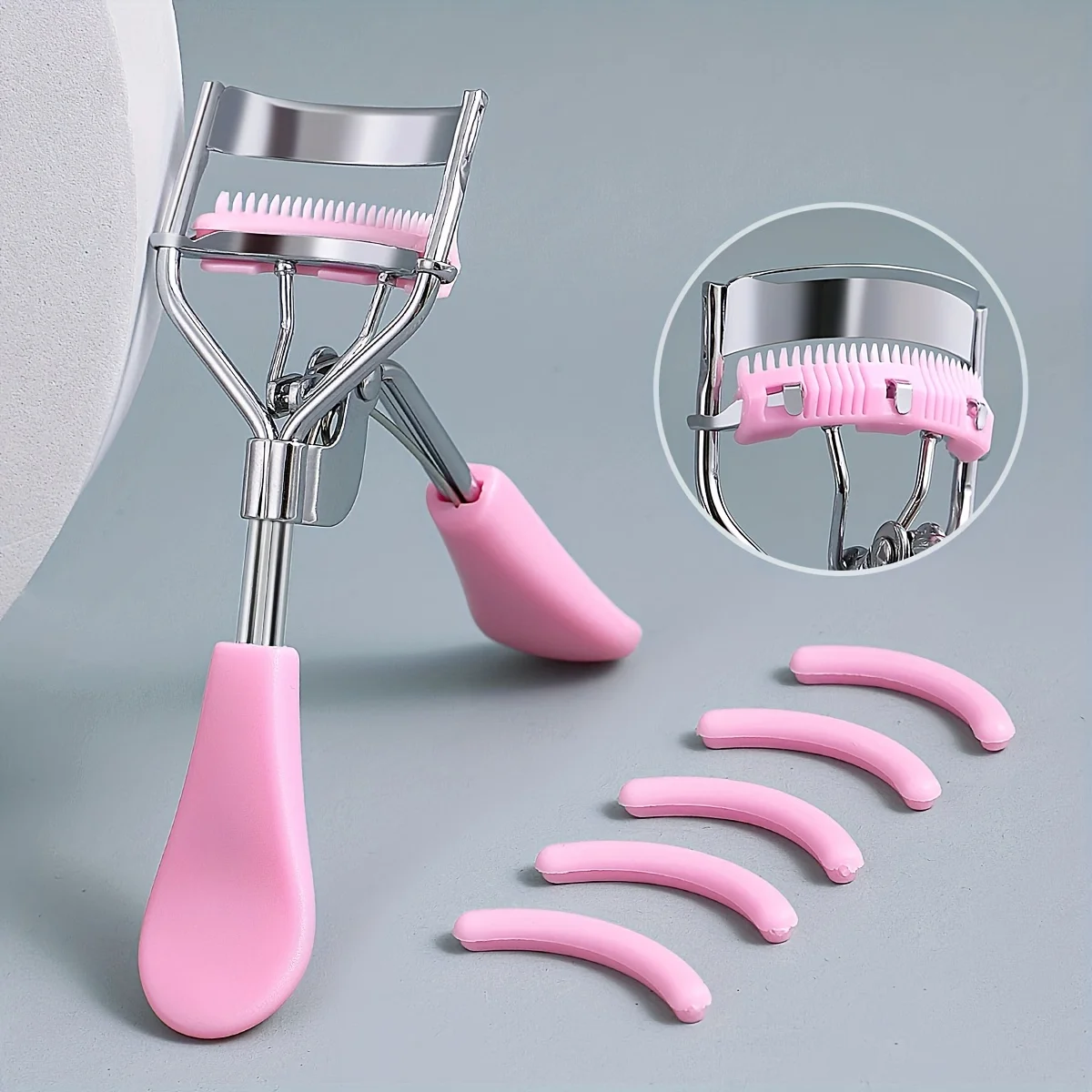 Wimpernzange aus Edelstahl mit 5 Silikonpads und integriertem Kamm, tragbarer und kratzfreier Wimpernzange