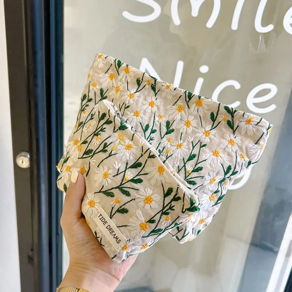 

Floral Daisy Makeup Bag Canvas Korean Style Embroidered Cosmetic Bag Large Capacity Toiletries Organizer Jacquard Storage Bag