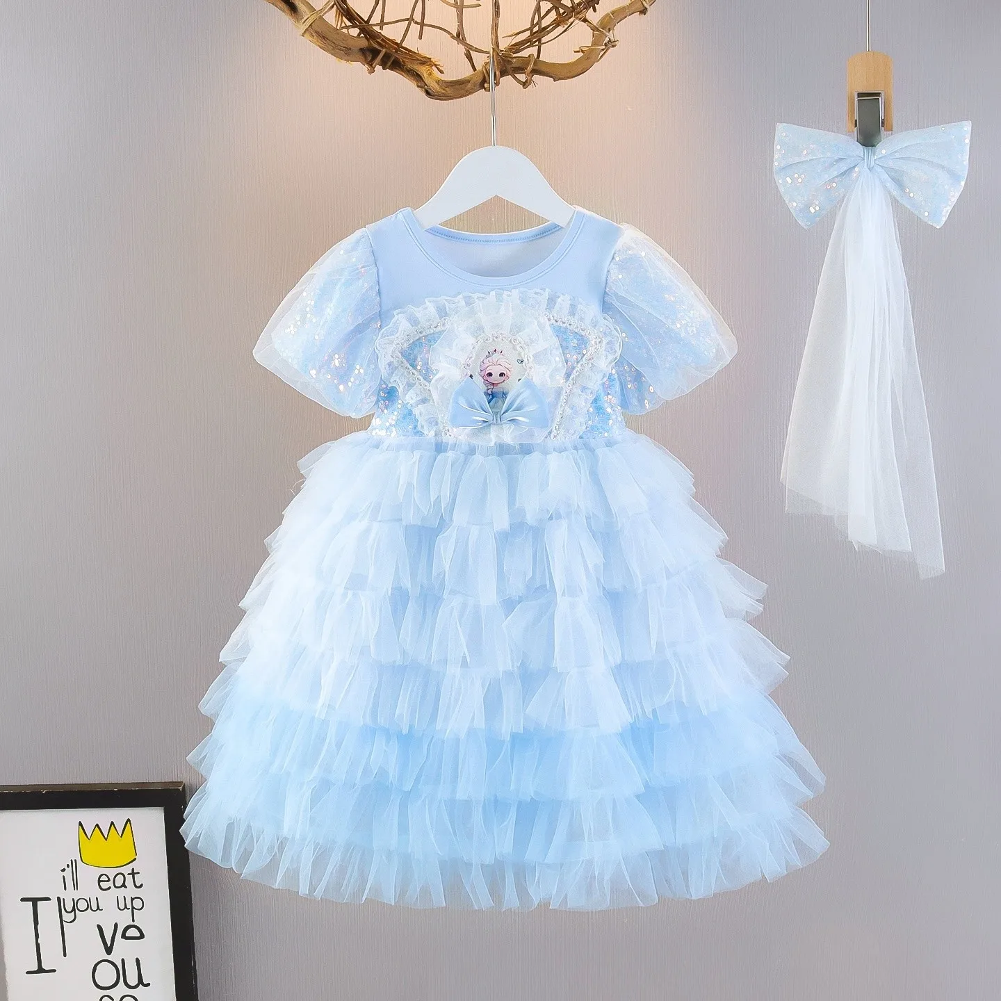 

Детская одежда: Новое летнее платье для девочек «Холодное сердце» с Эльзой, короткий рукав, стильное платье с пайетками, повязка на голову